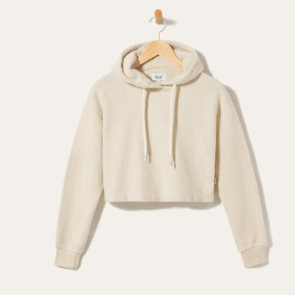 Feat BlanketBlend Cropped Hoodie Oatmilk - Picture 1 of 9